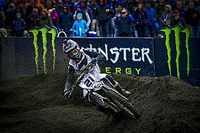 Paulin y Jonass dominan el GP de Europa de MXGP; Prado sufri&oacute;