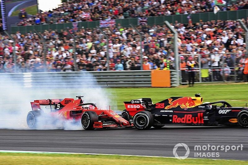 Sebastian Vettel, Ferrari SF90 running into the back of Max Verstappen, Red Bull Racing RB15