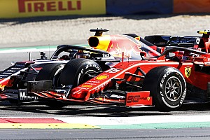 Verstappen: comisarios de F1 como árbitros de fútbol