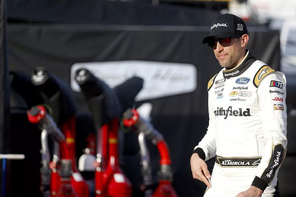 Aric Reed Aric Almirola: