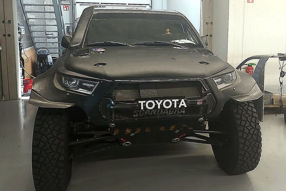 Benediktas Vanagas, Toyota Hilux T1+