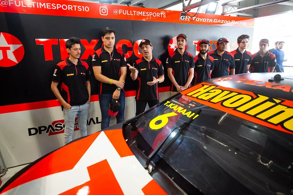 Texaco Racing Texaco Racing by TK é campeã da eStock Car com Gustavo Ariel