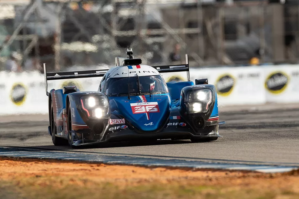 #36 Alpine ELF Team Alpine A480 - Gibson: Andre Negrao, Nicolas Lapierre, Matthieu Vaxiviere