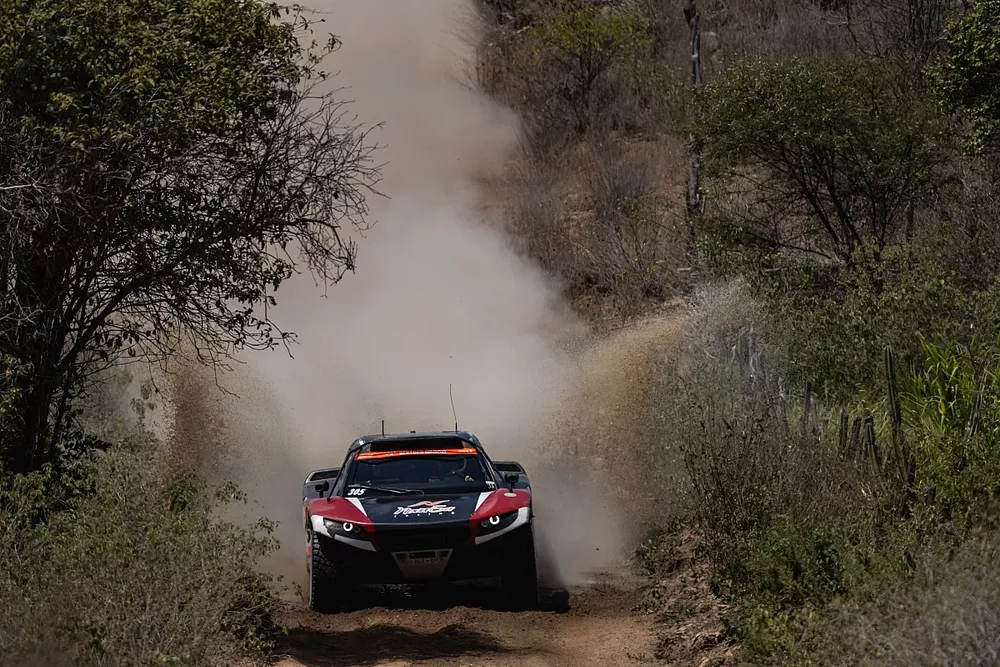 Marcelo Gastaldi / Cadu Sachs