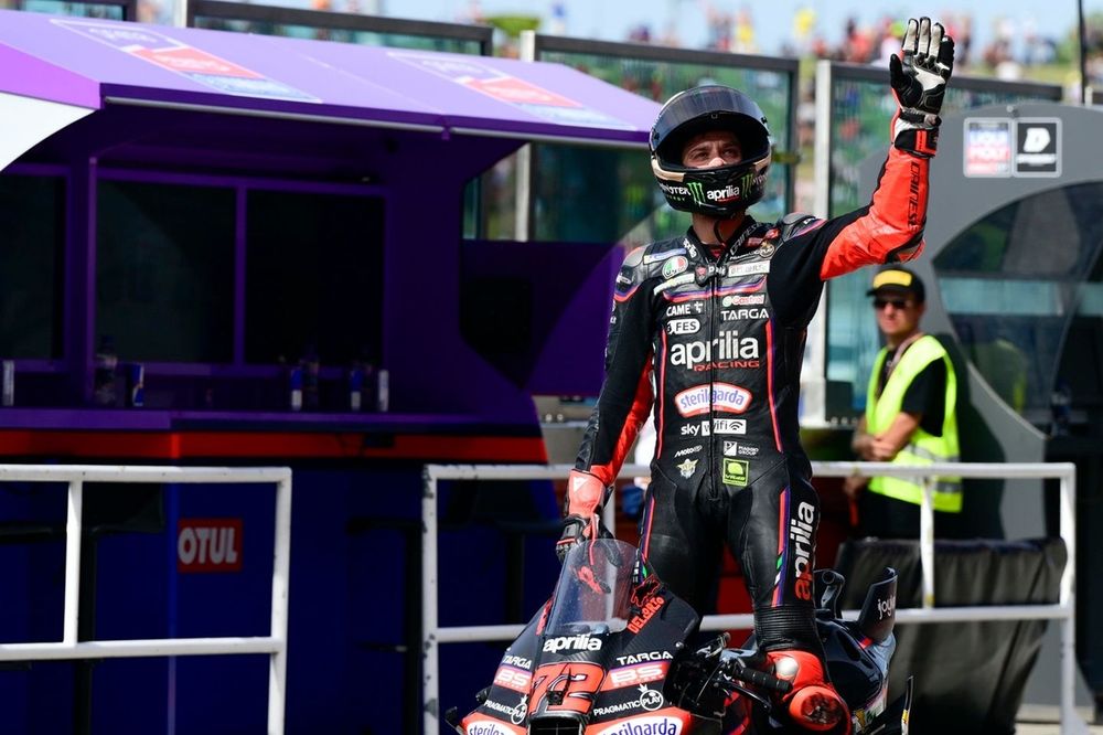 Marco Bezzecchi, Aprilia Racing