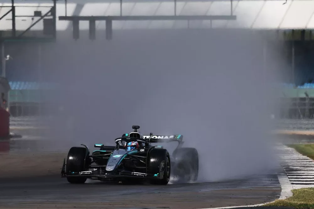 Andrea Kimi Antonelli, Mercedes W15, Test Pirelli a Silverstone