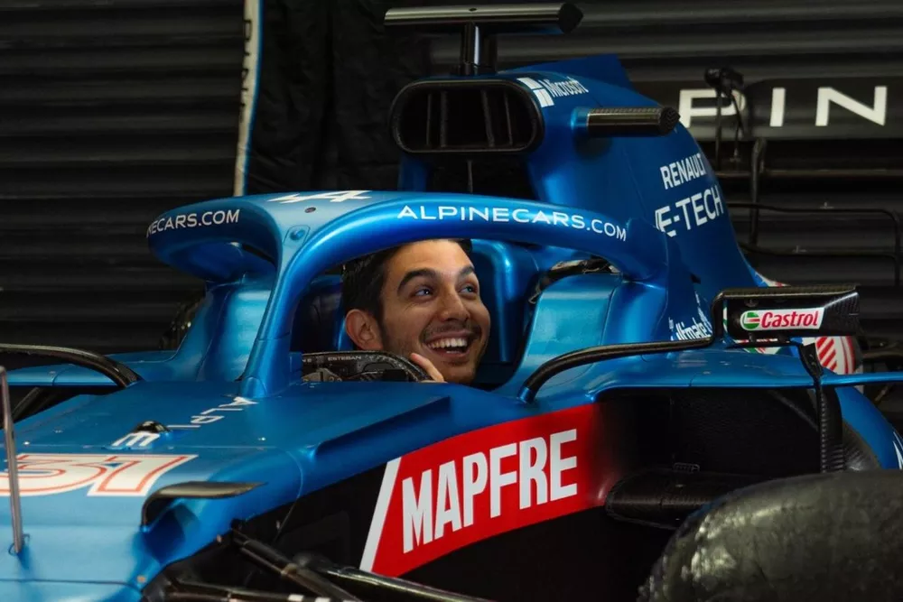 Ocon con su coche ganador