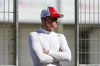 Todt: Mick Schumacher'i "rahat bırakmalıyız"