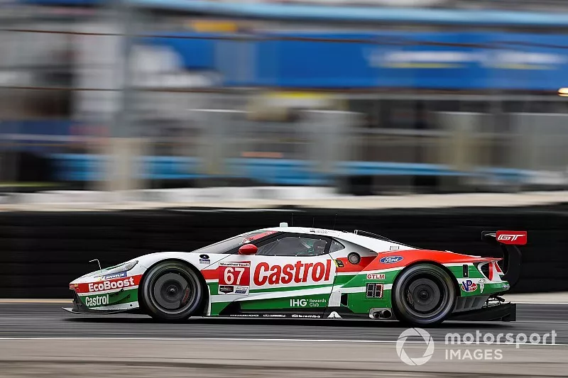 #67 Ford Chip Ganassi Racing Ford GT, GTLM: Ryan Briscoe, Richard Westbrook, Scott Dixon