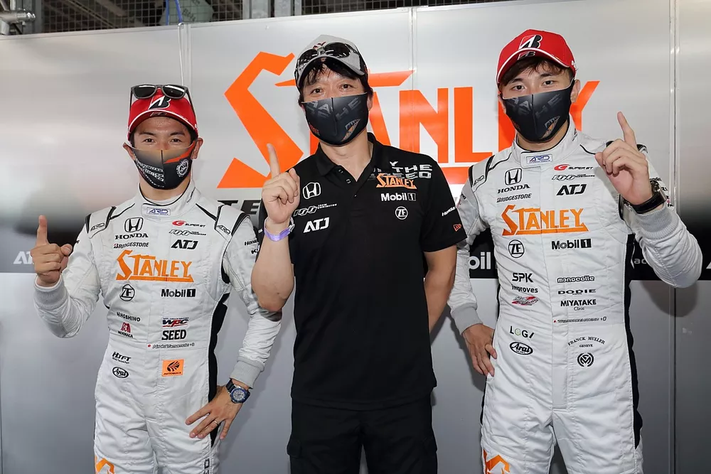 Naoki Yamamoto, Tadasuke Makino, #1 STANLEY NSX-GT