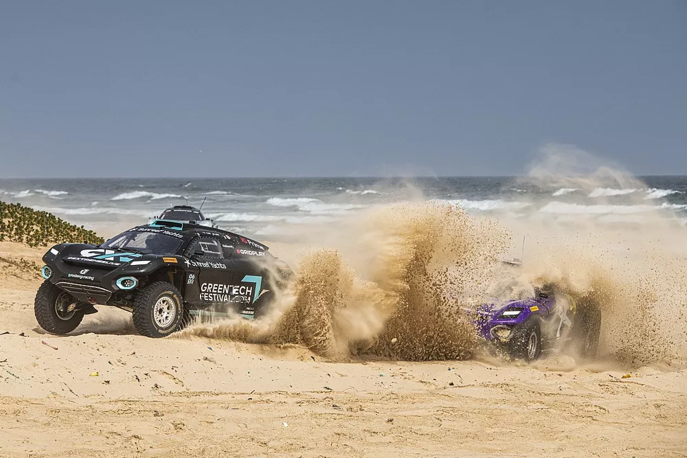 Molly Taylor, Johan Kristoffersson, Rosberg X Racing followed by Cristina Gutierrez, Sebastien Loeb, X44 