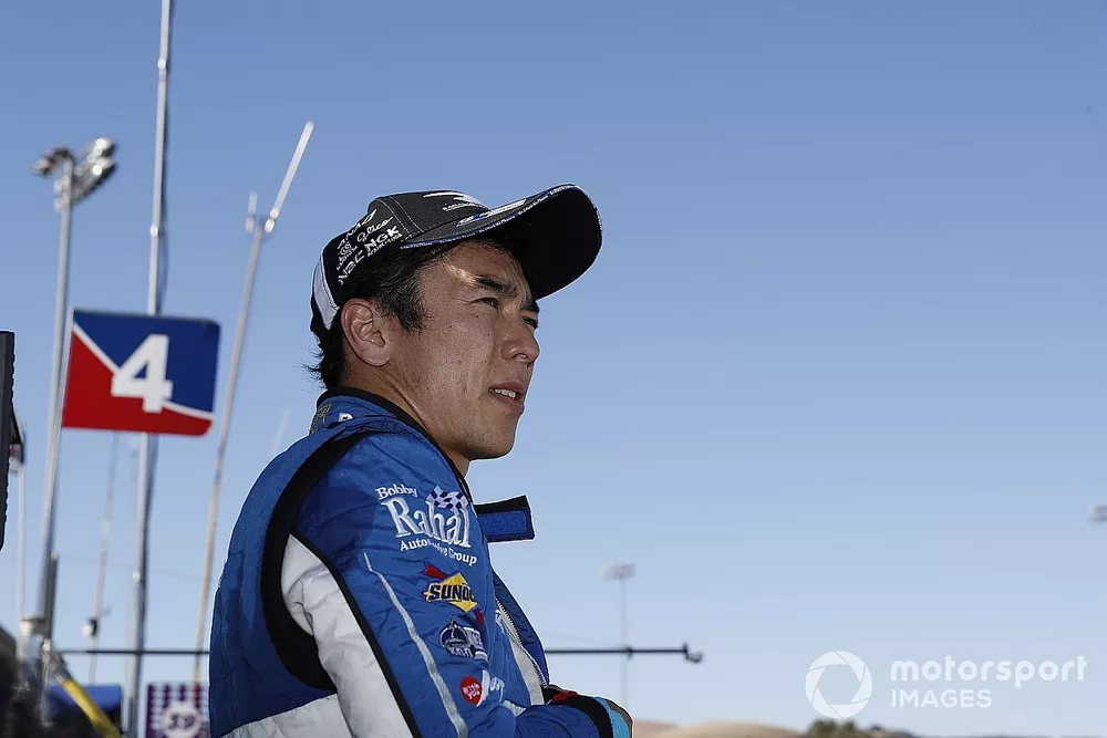 Takuma Sato, Rahal Letterman Lanigan Racing Honda watches from the pit wall after retiring