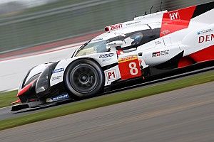 Toyota mantiene el dominio en Silverstone