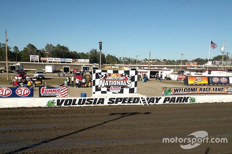 Three injured after car goes into stands at Volusia Speedway Park
