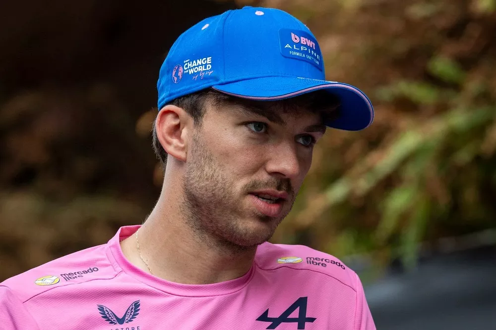 Pierre Gasly: Il Podio Perduto a Monaco e la Polemica sui Festeggiamenti nel Giro di Defaticamento