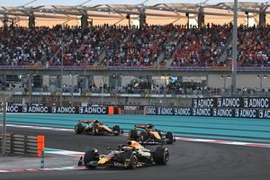 Marko culpa a Tsunoda de que Verstappen no lograra el Mundial en Abu Dabi