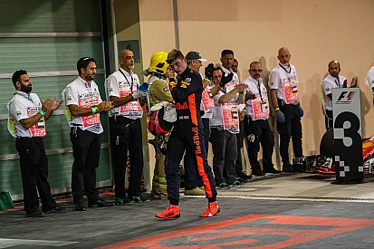 Yarıştan sıkılan Verstappen: Yastık olsa muhtemelen uyuya kalırdım