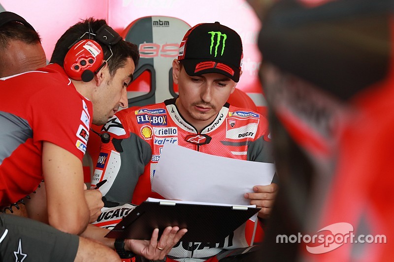 Ducati tak melarang Lorenzo tes Honda