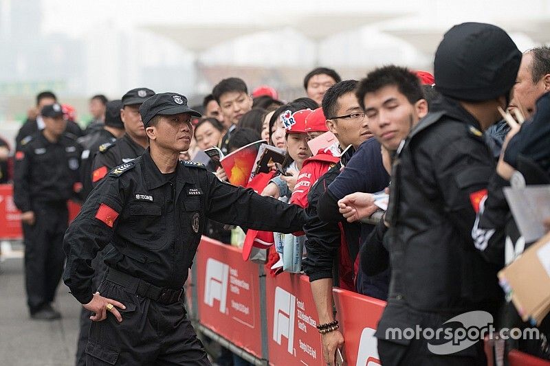 Fans y la seguridad