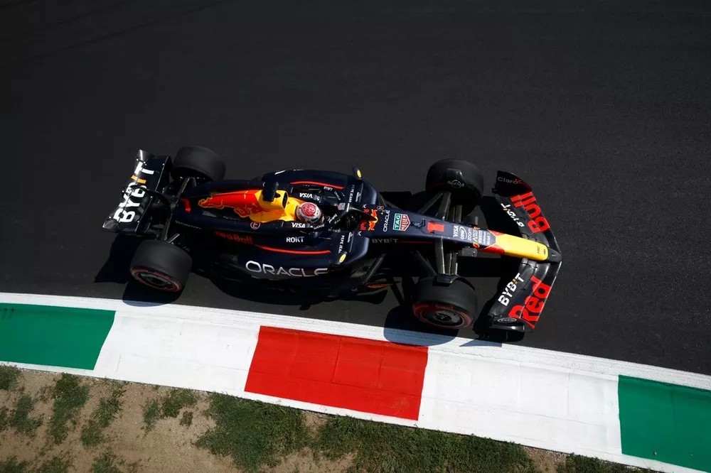 Max Verstappen, Red Bull Racing RB20 