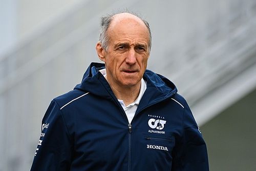 Franz Tost critica la filosof&iacute;a de Red Bull con AlphaTauri en F1