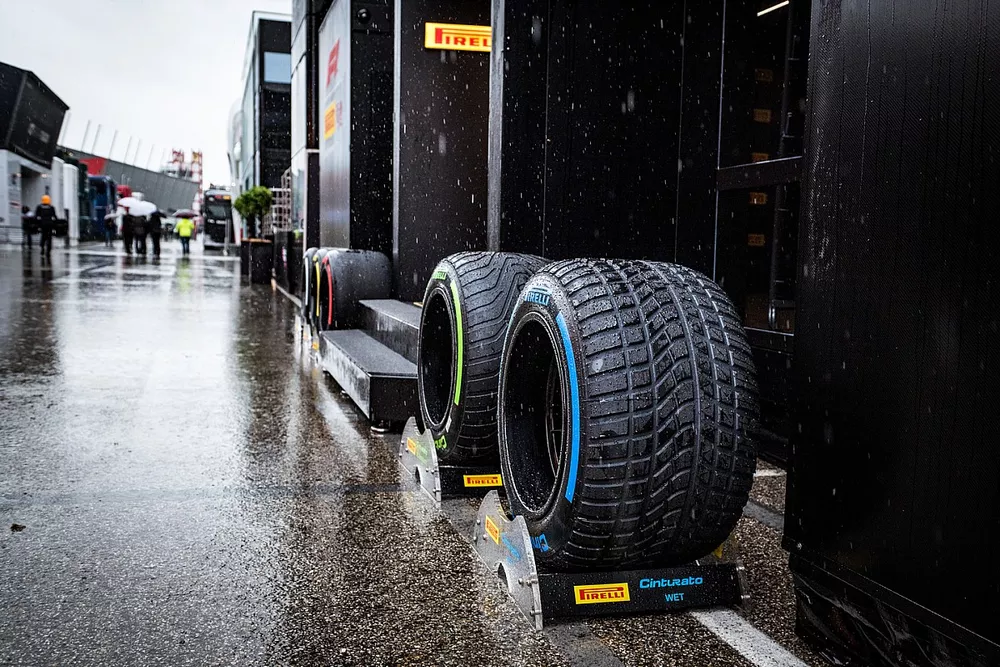 Pirelli tires