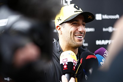 Ricciardo to be represented by Ronaldo’s agency