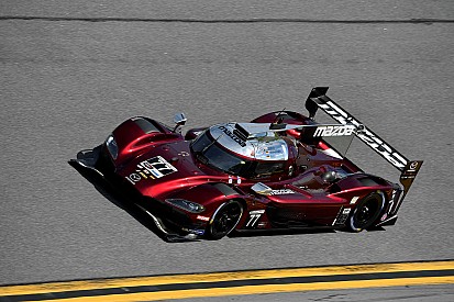 Rolex 24: Jarvis ve Mazda pole'de, Alonso'nun ekibi 6. sırada