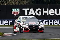 Całe podium dla Hondy