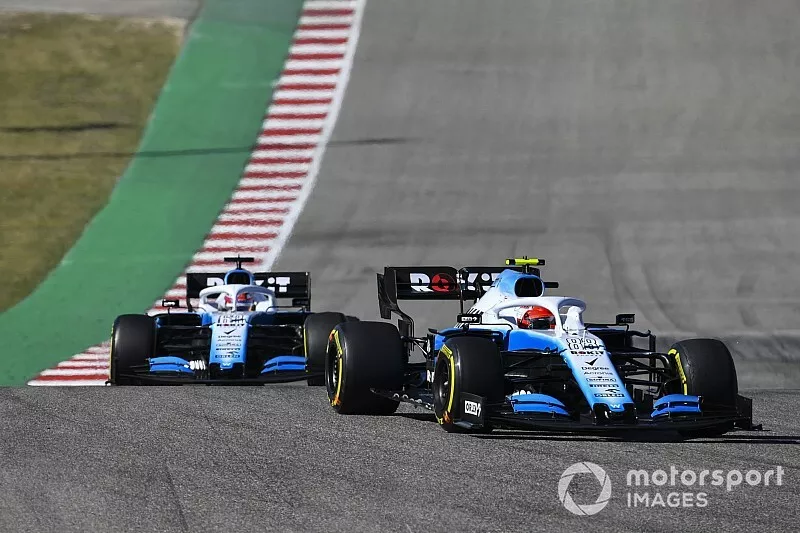 Robert Kubica, Williams FW42, George Russell, Williams Racing FW42
