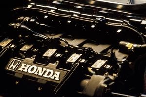 ¿Motores V10 en la F1 2028? Serían de tres litros y con un pequeño KERS