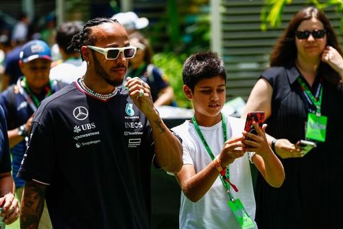 Hamilton: "Sin DRS habría perdido más puestos en carrera"
