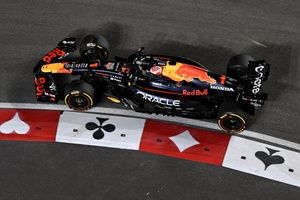F1: Verstappen aproveita bobeada de Norris na largada e vence GP de Las Vergas; Bortoleto abandona