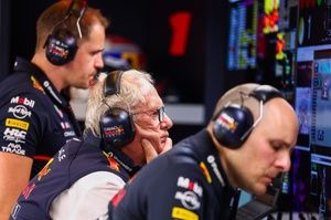 F1: Mudanças na Red Bull? O que está por trás das falas de Marko e da emoção de Lambiase