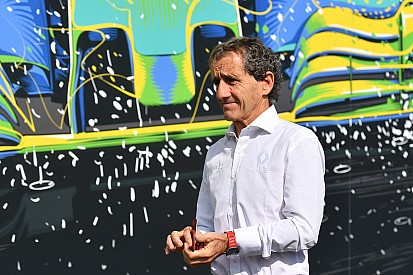Prost: Kağıt üzerinde Red Bull ve McLaren'i yenmemiz mümkün değil