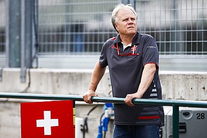 Gene Haas, takımının F1'deki başarısından gurur duyuyor