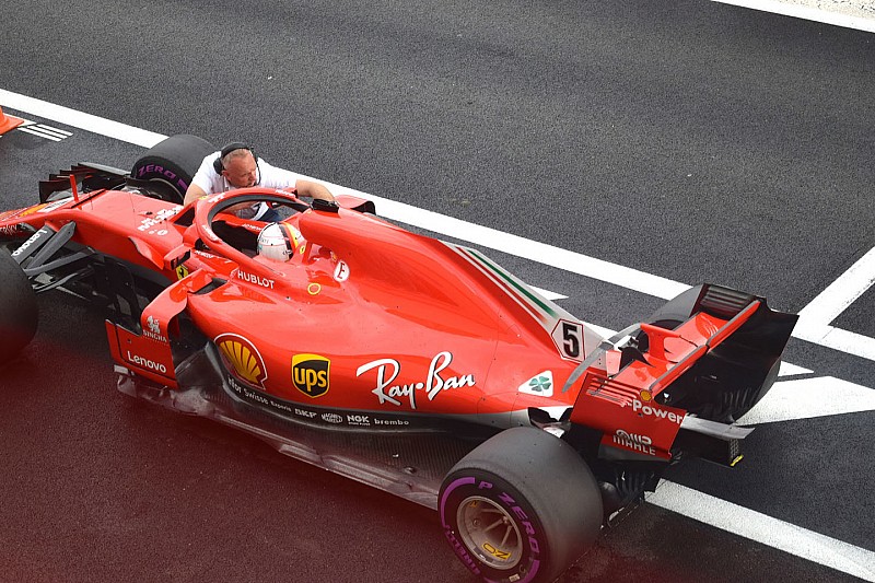 Ferrari: la FIA ha fatto a Vettel un test di visibilità posteriore con gli specchietti della SF71H