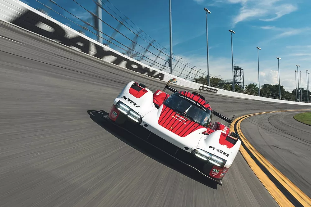 Porsche 963 LMDh 