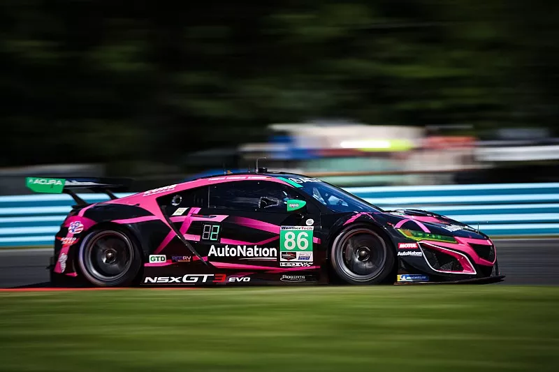 #86 Meyer Shank Racing w/ Curb-Agajanian Acura NSX GT3, GTD: Mario Farnbacher, Trent Hindman, Justin Marks