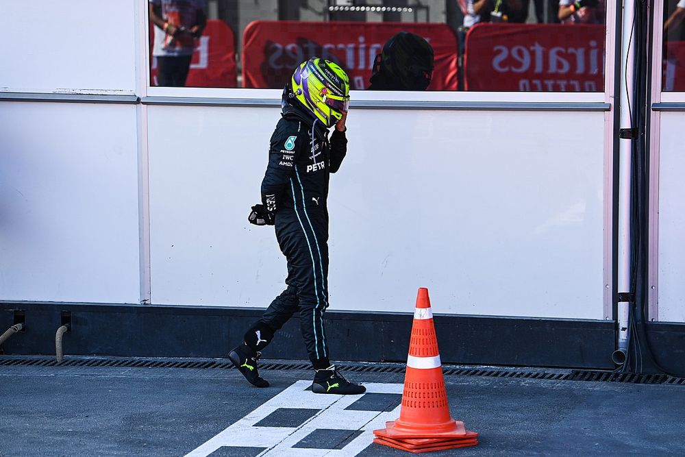 Lewis Hamilton, Mercedes-AMG, en Parc Ferme