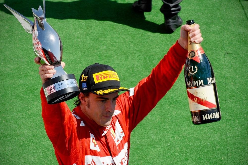 El ganador de la carrera Fernando Alonso, Ferrari