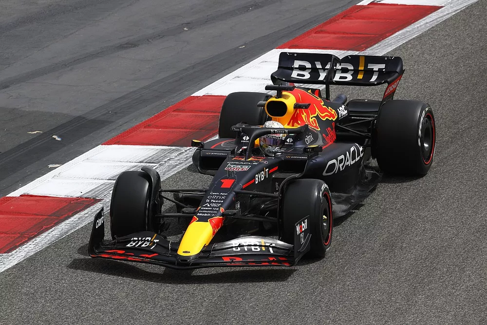 Max Verstappen, Red Bull Racing RB18

