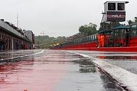 Cancelada la tercera carrera de Imola por la lluvia