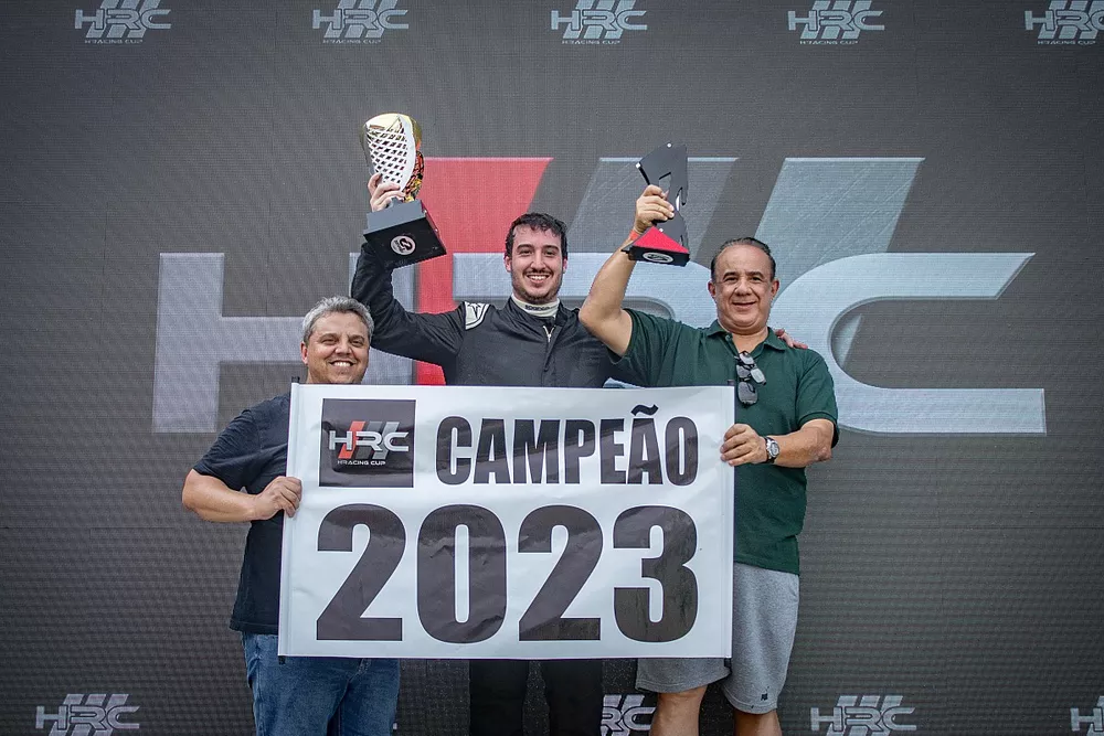 Adilson Jr campe&atilde;o Super Cup