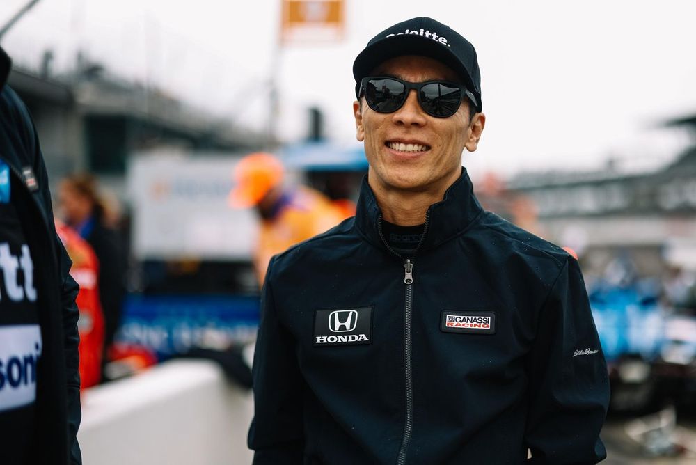 1/43スケール 佐藤琢磨選手 Indycar 初優勝 ロングビーチ モデルカー 1/43スケール 佐藤琢磨選手 Indycar 初優勝 ロングビーチ モデルカー 1