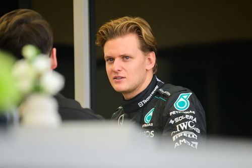 F1: Cadillac n&atilde;o descarta Mick Schumacher para 2026