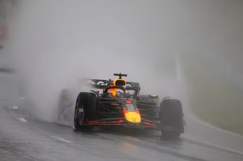 Verstappen satisfecho con el segundo lugar en Australia ante la ventaja de McLaren