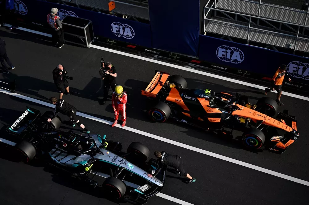 Lewis Hamilton, Ferrari, George Russell, Mercedes