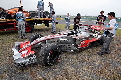 Memori McLaren 2007 jadi alasan Mercedes tetap waspada