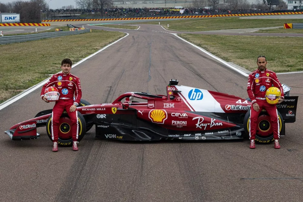 Lewis Hamilton, Charles Leclerc, Ferrari